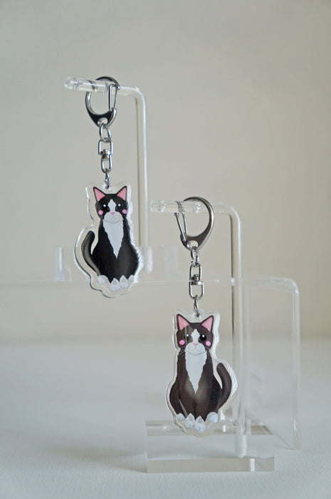 Tuxedo Cat Epoxy Keychain