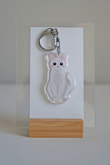 White Cat Epoxy Keychain